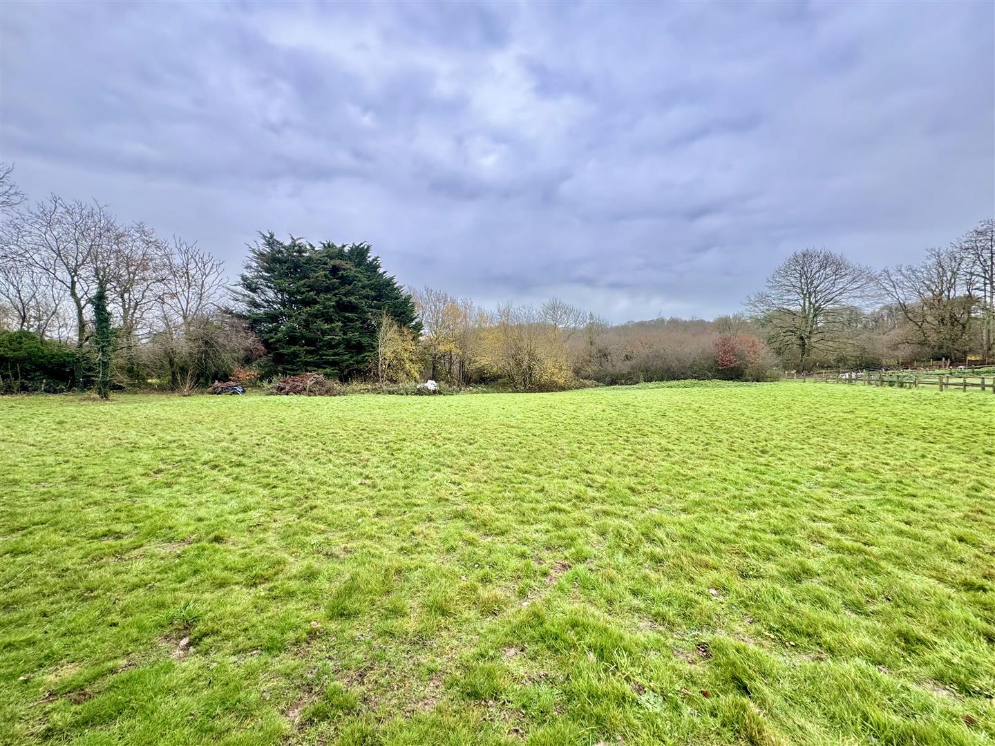 Whatlington Road, Battle